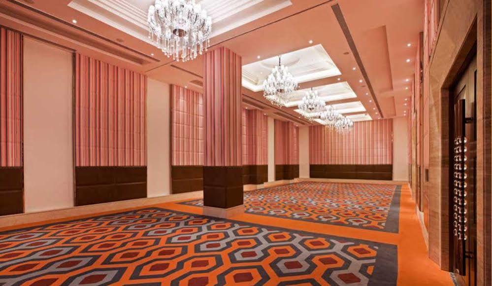 Zone By The Park , Bani Park Hotel Jaipur